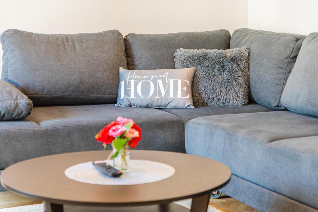 Apartamento Flexible Selfcheckins 47 - Zagreb - Two Loggia - New - 3 Beedroms - 2 Wc Exterior foto